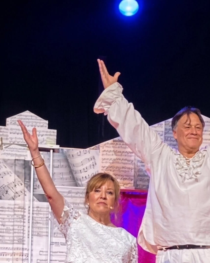 Escena d'A temps d'amor, amb Martí Peraferrer, Clara Valero, Carles Coll Costa i Carles Coll Bardés